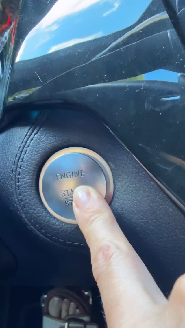 Instagram post by @fittabulouslife for Lume Deodorant. Caption reads: #ad Fresh, whole-body odor control just got....