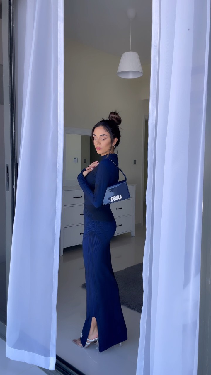 Instagram post by @sandrasahi for The Giving Movement. Caption reads: 1, 2 or 3?👀.