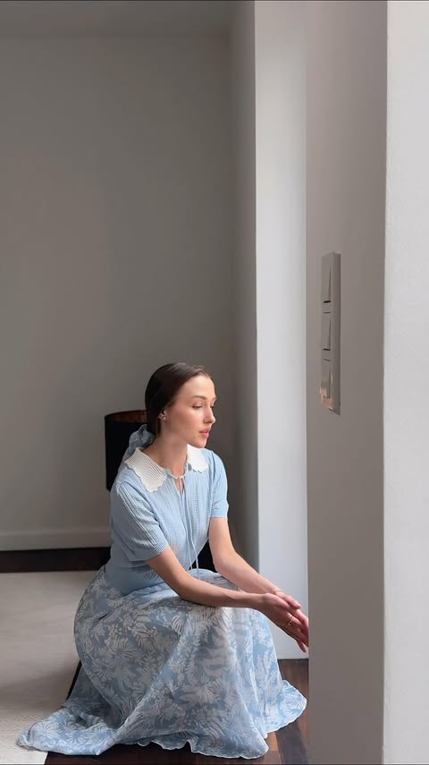 Instagram post by @smuselina for Goelia. Caption reads: [...] to comfort and effortless grace. #goelia....
