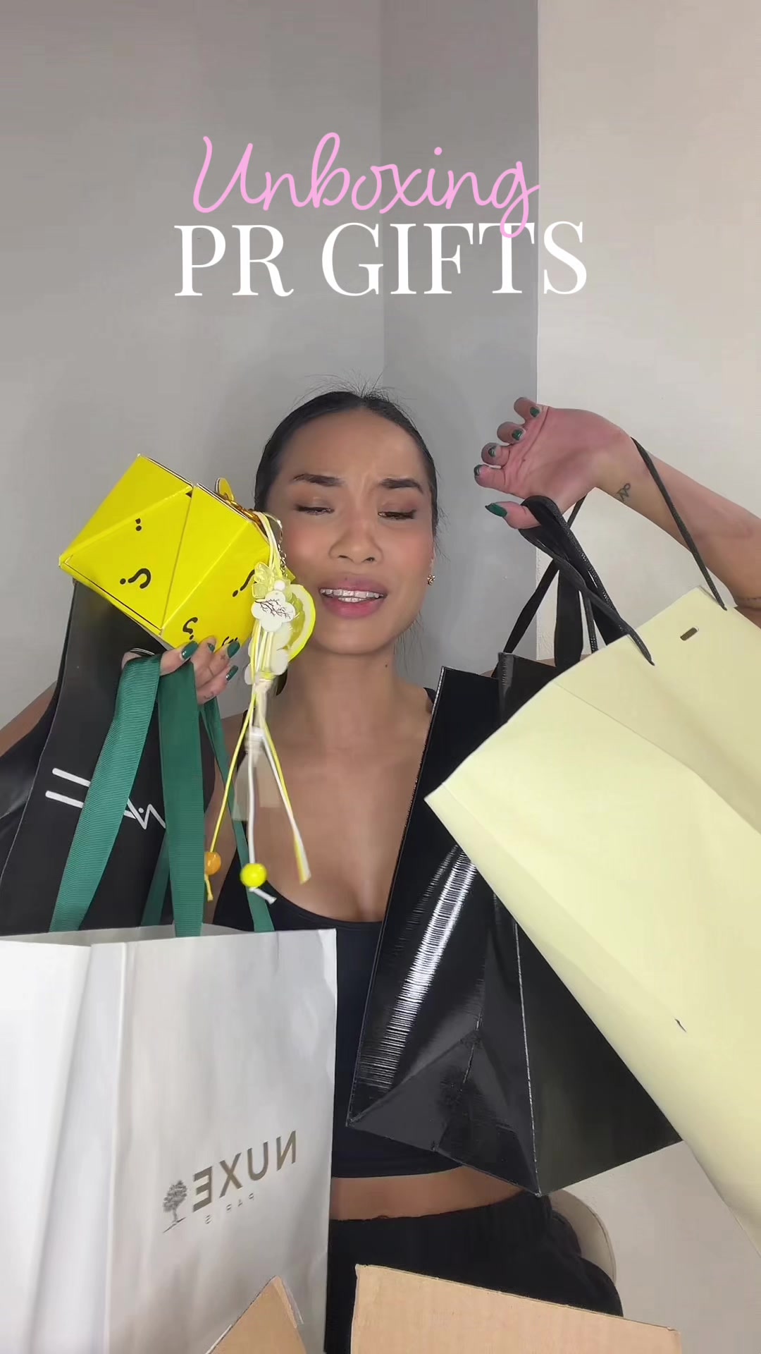 TikTok post by @sarahvubeauty for Garnier CZ/SK. Caption reads: PR gifts ❤️ Dekuju moc @Jo Malone London....