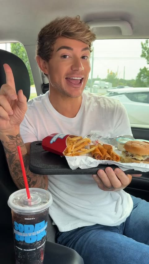 Instagram post by @dakotawright for Sheetz. Caption reads: Going to @sheetz for a date night was a success....