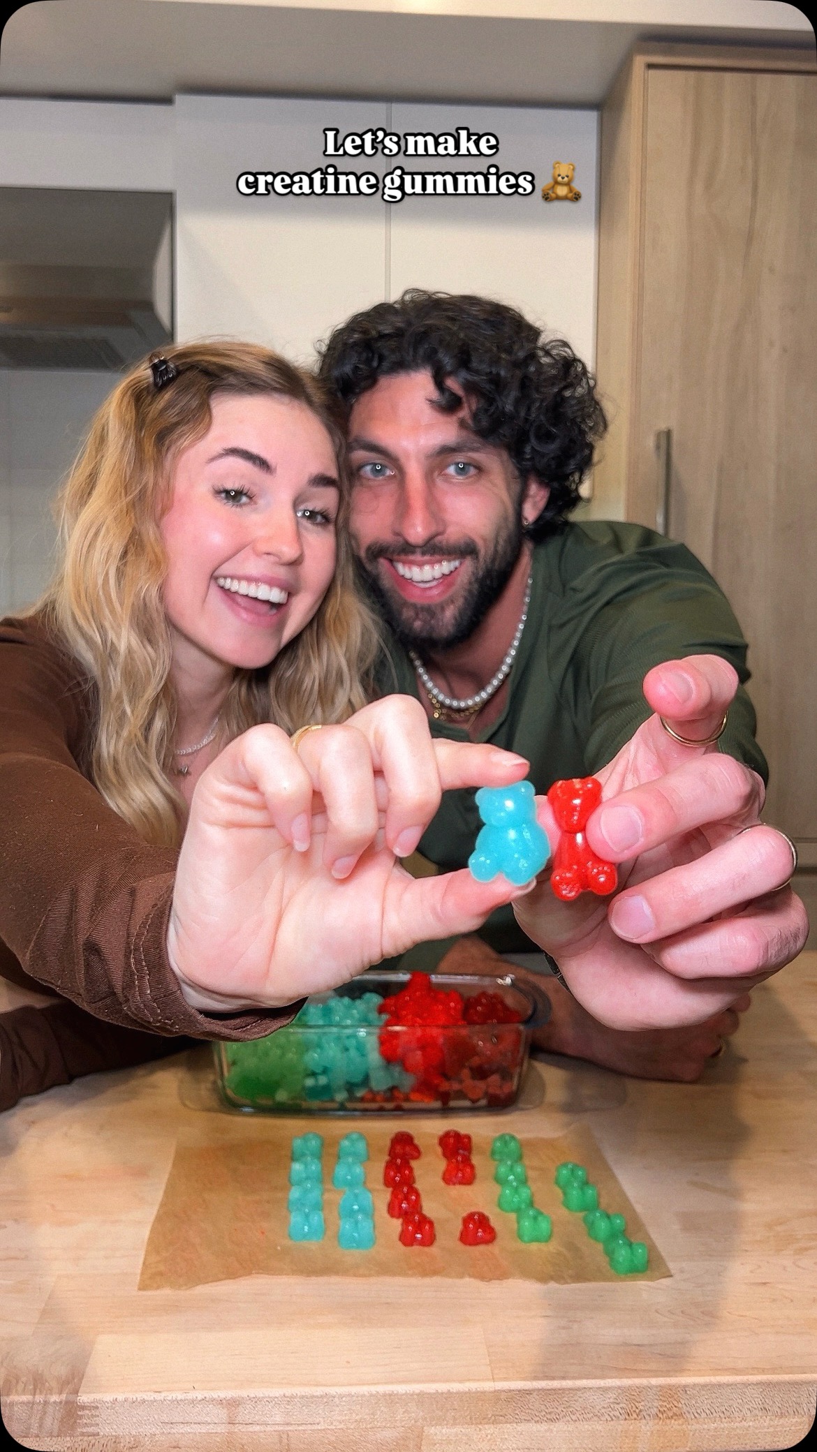 Instagram post by @gelbspan for Six Star Pro Nutrition. Caption reads: LEWKKK! HOW CUTE ARE THESE LIL BEARS?!?! 🧸

These....