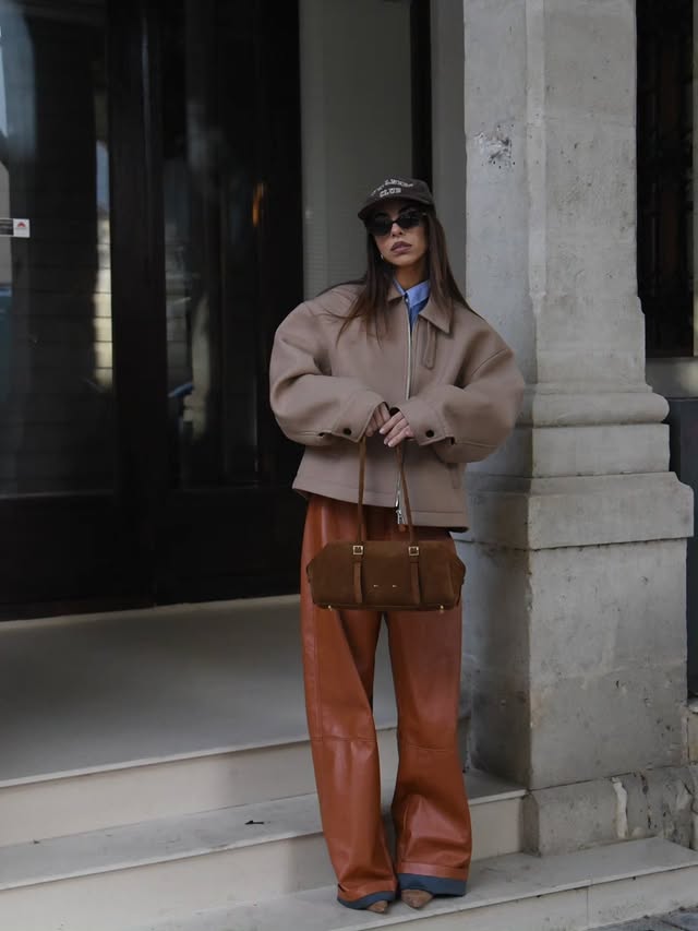 Instagram post by @maroobii_ for Fabrique. Caption reads: [...] everyday uniform @thefrankieshop,....