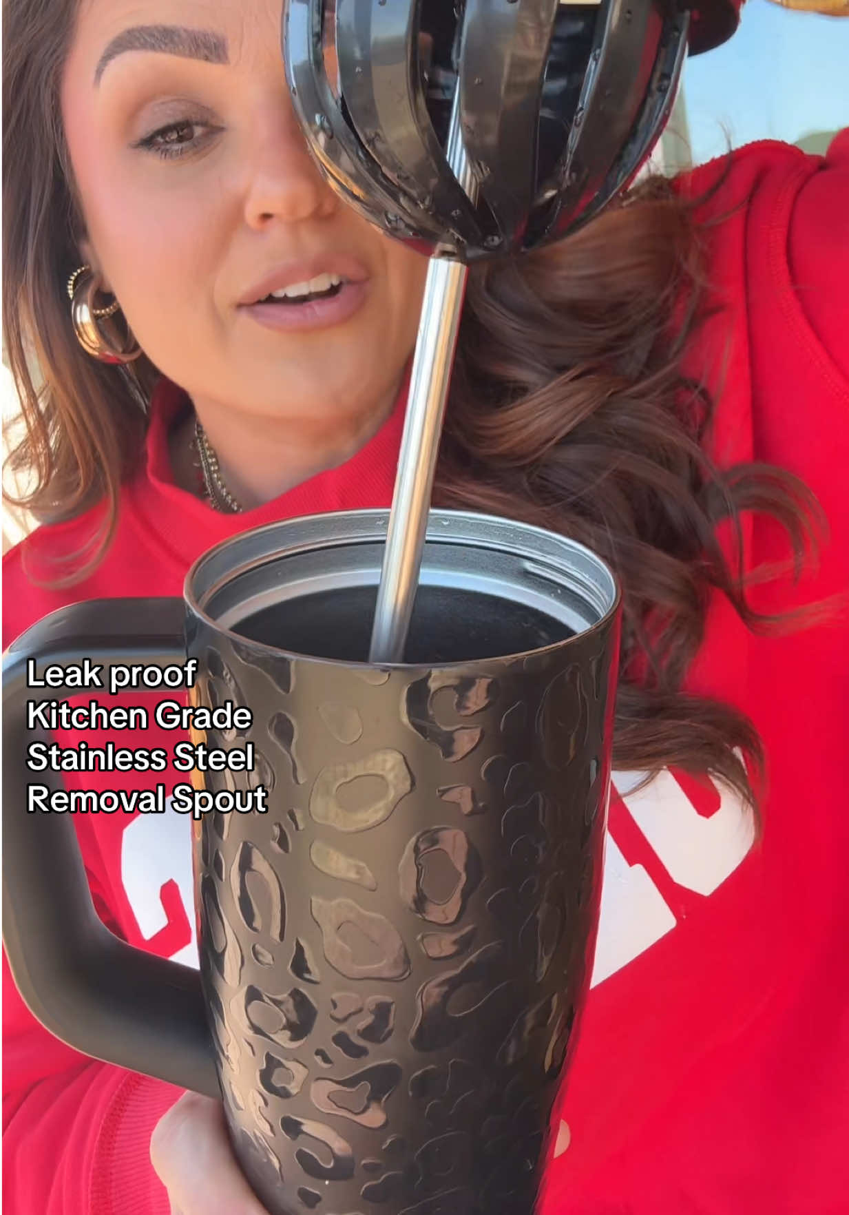 TikTok post by @_.andrea.nicole._ for Ice Shaker. Caption reads: [...] water tumbler. No hidden moldy areas. @Ice....