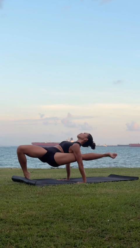 Instagram post by @jyanyoga for Nike Women. Caption reads: [...] yoga day ♡ wearing @SKIMS @Nikewomen @Nike....