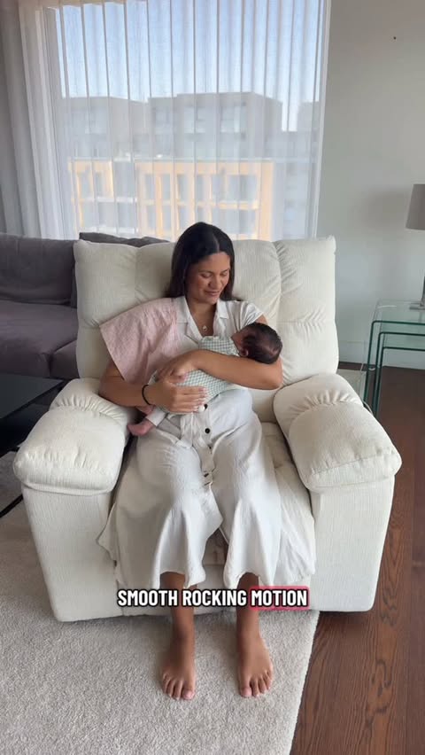Instagram post by @amberpitkin for FlexiSpot. Caption reads: [...] living in this recliner chair from....