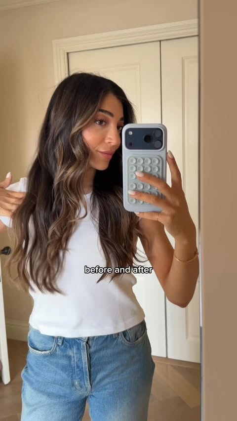 Instagram post by @amelialiana for Glaze Hair. Caption reads: [...] a new fave @glaze_hair Supergloss #glazehair....