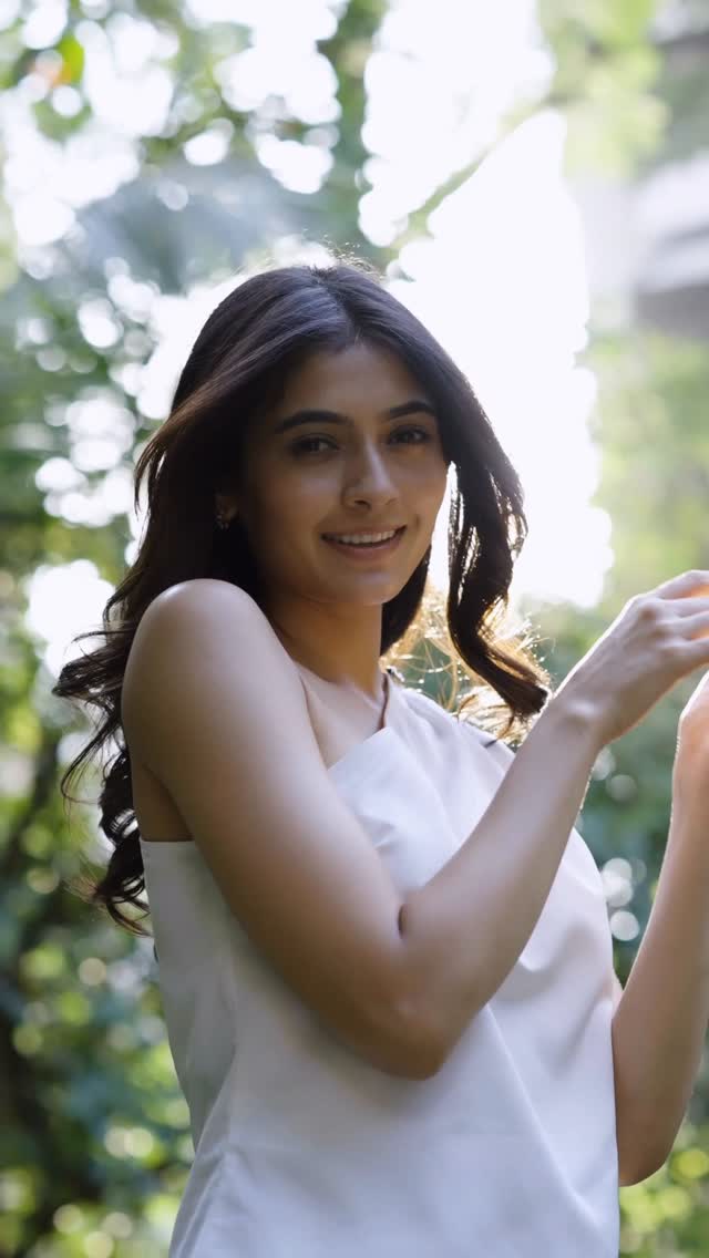 Instagram post by @khedkarshivangi for Dr Sheths. Caption reads: Glow without the grease. Sunscreen, but better.....