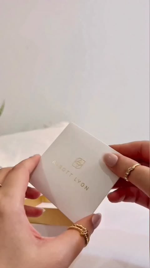 Instagram post by @glambyghiz for Abbott Lyon. Caption reads: Love a gold ring 💫 

•
When you  shop through my....