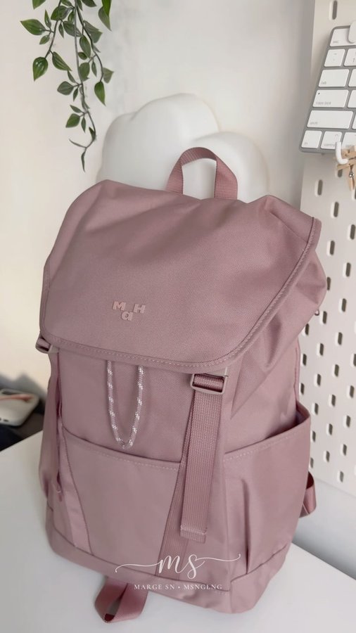 Instagram post by @margesn_ for MaH Official. Caption reads: super pretty!!!! 😩 

LINK IN MY BIO /....