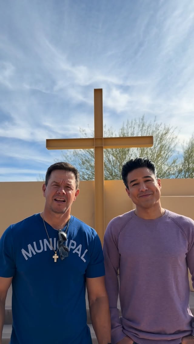 Instagram post by @mariolopez for Hallow. Caption reads: HAPPY SUNDAY🙏STAY PRAYED UP🙏 @hallowapp....