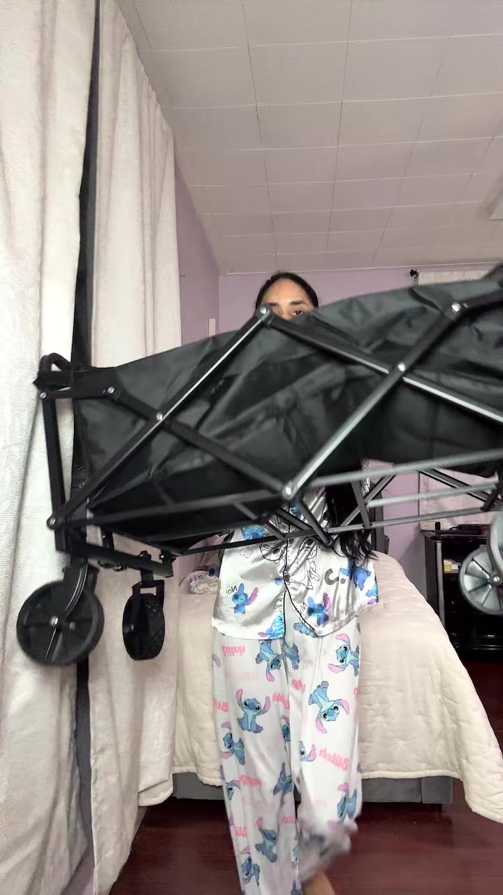 TikTok post by @yilita13 for WeCharmer Store. Caption reads: [...] #hogar #backtoschoolshopping @WeCharmer....