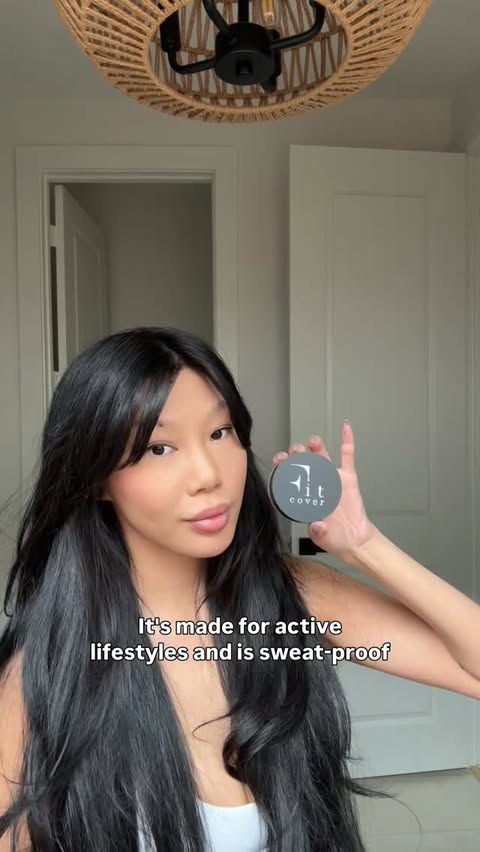 Instagram post by @julia.ehninger for Fitcover. Caption reads: [...] let’s see if that’s actually true 👀💦....
