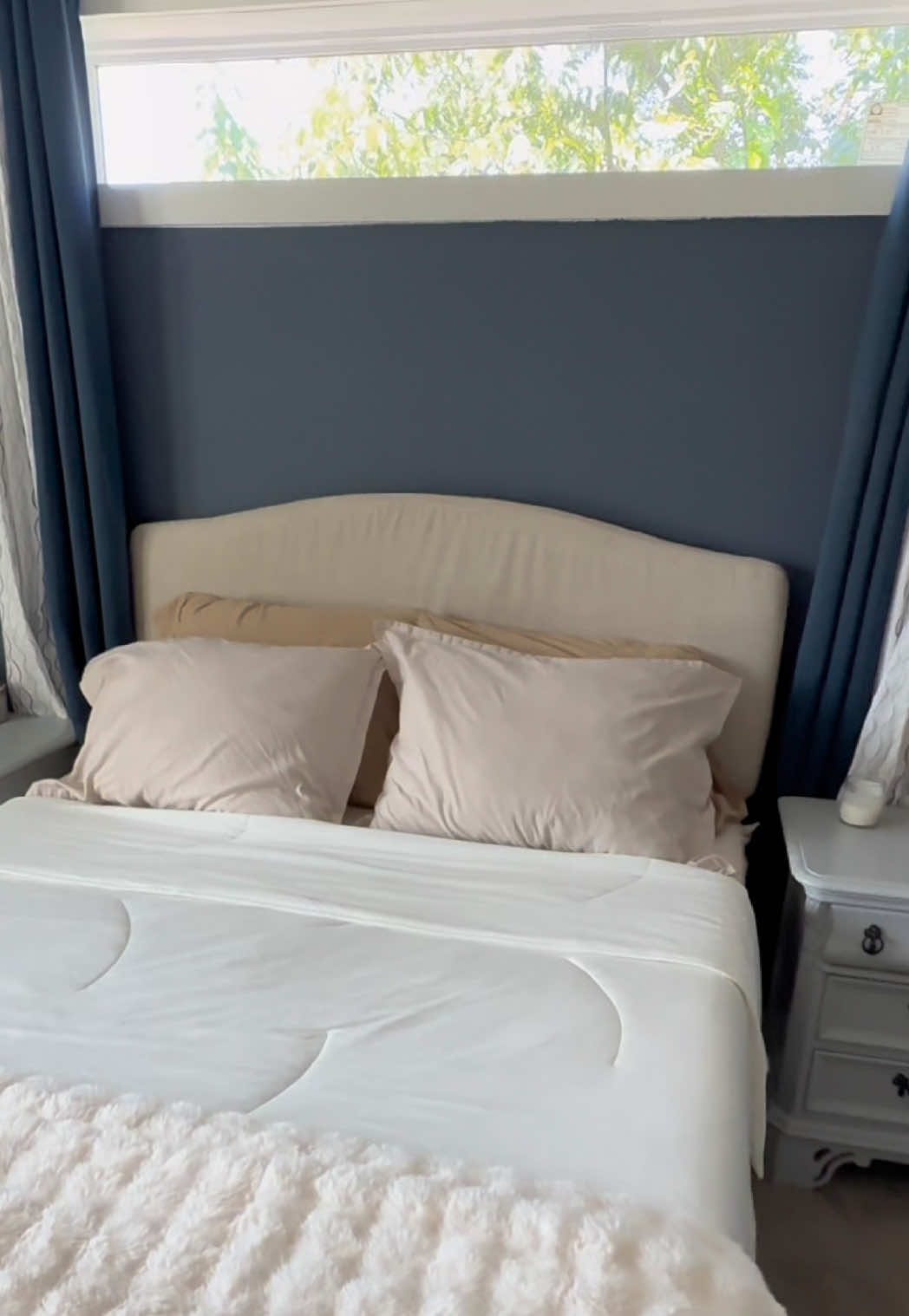 TikTok post by @gratefullkin for Pinmoco. Caption reads: [...] why these headboards keep going....