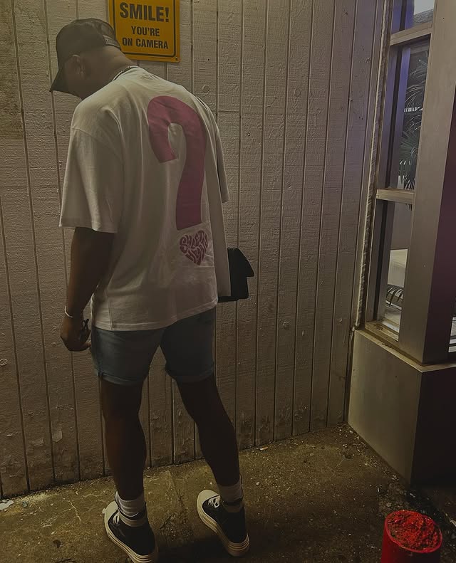 Instagram post by @jaytourr for CRISTIANZEROTRE. Caption reads: 🩷.