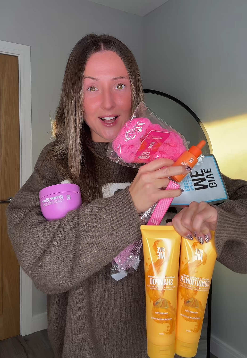 TikTok post by @k4tyl33 for Give Me Cosmetics. Caption reads: ARE YOU SEEING THIS!!🤩🤩 £22 for all of....