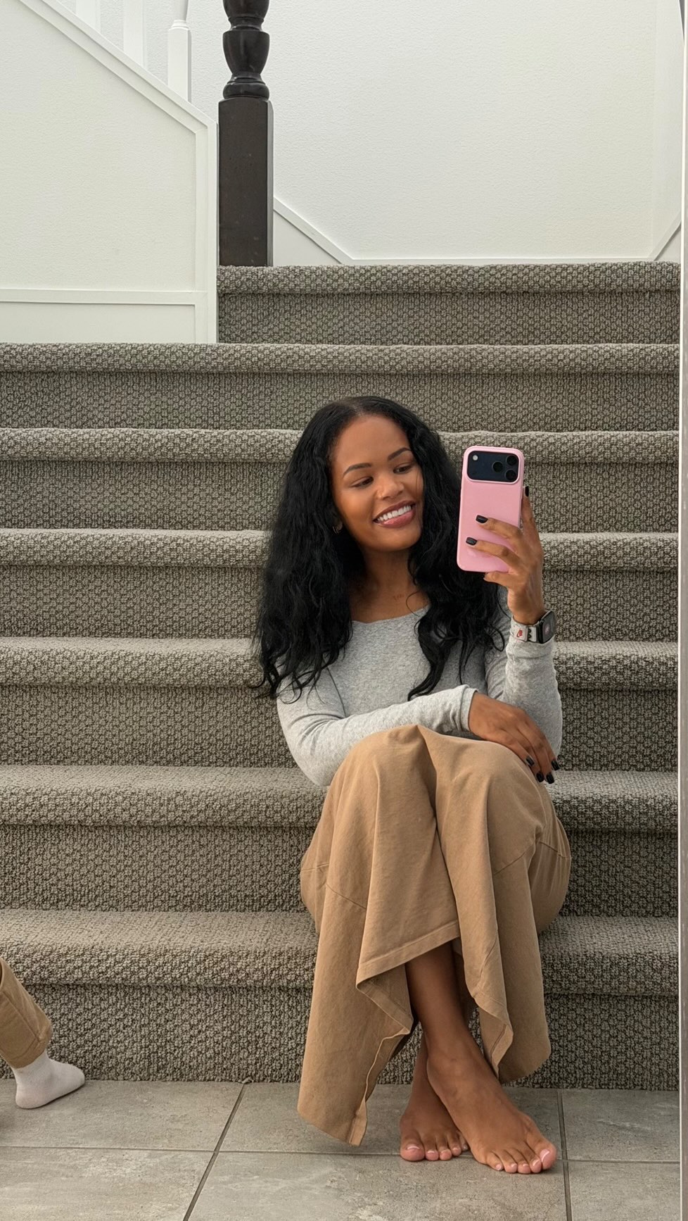 Instagram post by @arnell.armon for Removery. Caption reads: whew this was my most intense session yet but I’m....