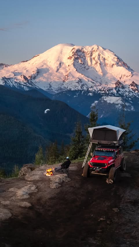 Instagram post by @outofthewoods for Energizer. Caption reads: [...] start than planned, but the Jeep® x....