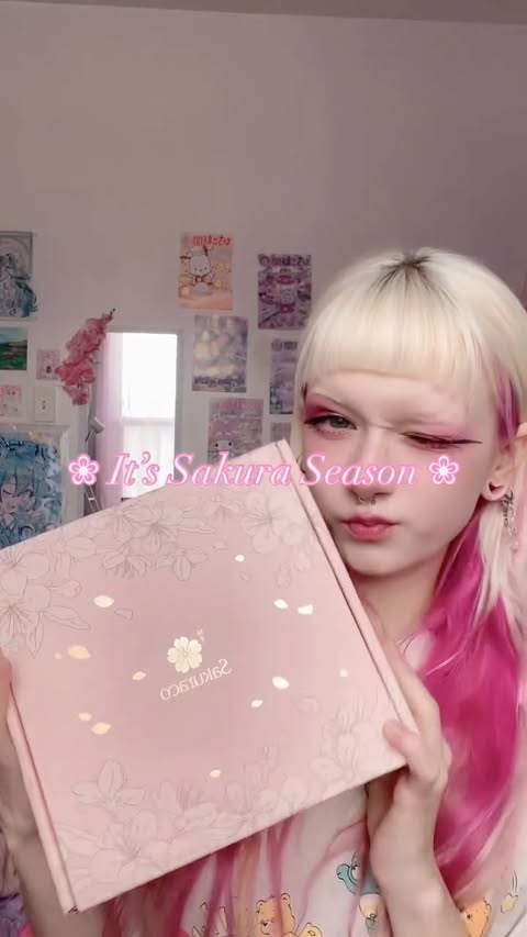 Instagram post by @sakura_nectarine for Sakuraco. Caption reads: [...] this spring? ❀ ❀ for me It’s....