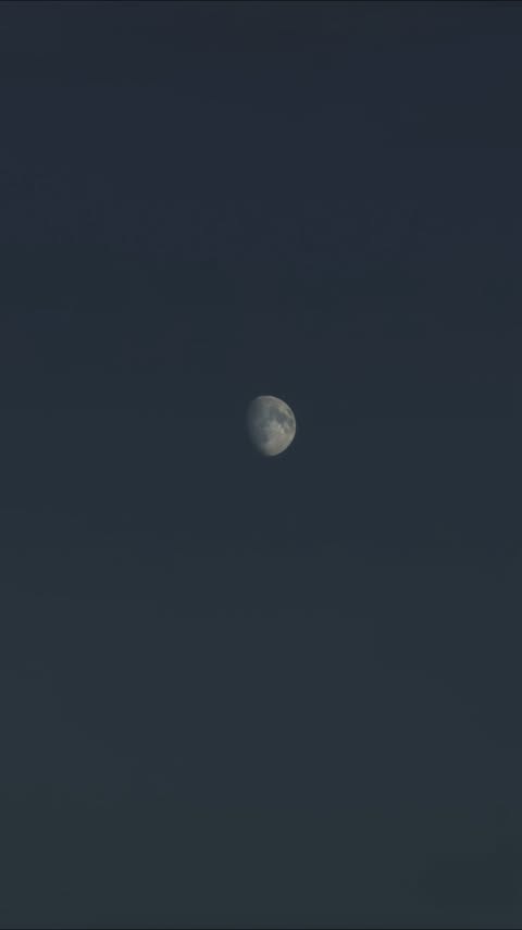 Instagram post by @brittanybathgate for Vinted. Caption reads: [ad] Gird your loins 💪🏻 — t-minus 2 hours until....