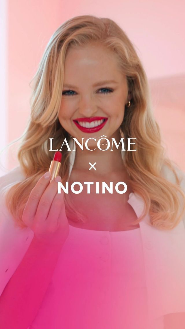 Instagram post by @juliamellort for Notino. Caption reads: Czy wypróbowałaś już wirtualne lustro w aplikacji....