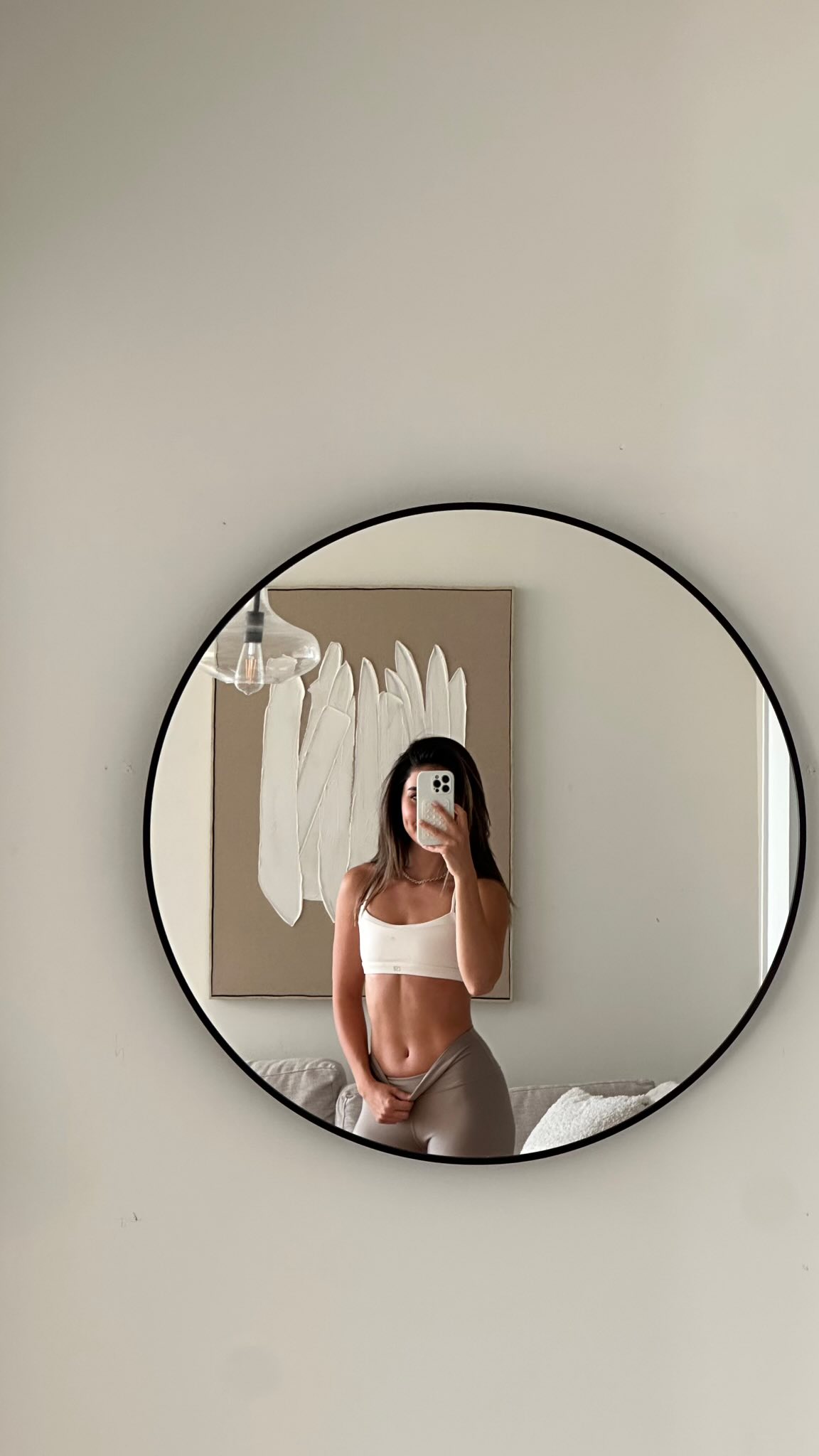 Instagram post by @flex.yoga_ for Alo Moves. Caption reads: Becoming 1% better every day 🤍
.
.

#yoga....