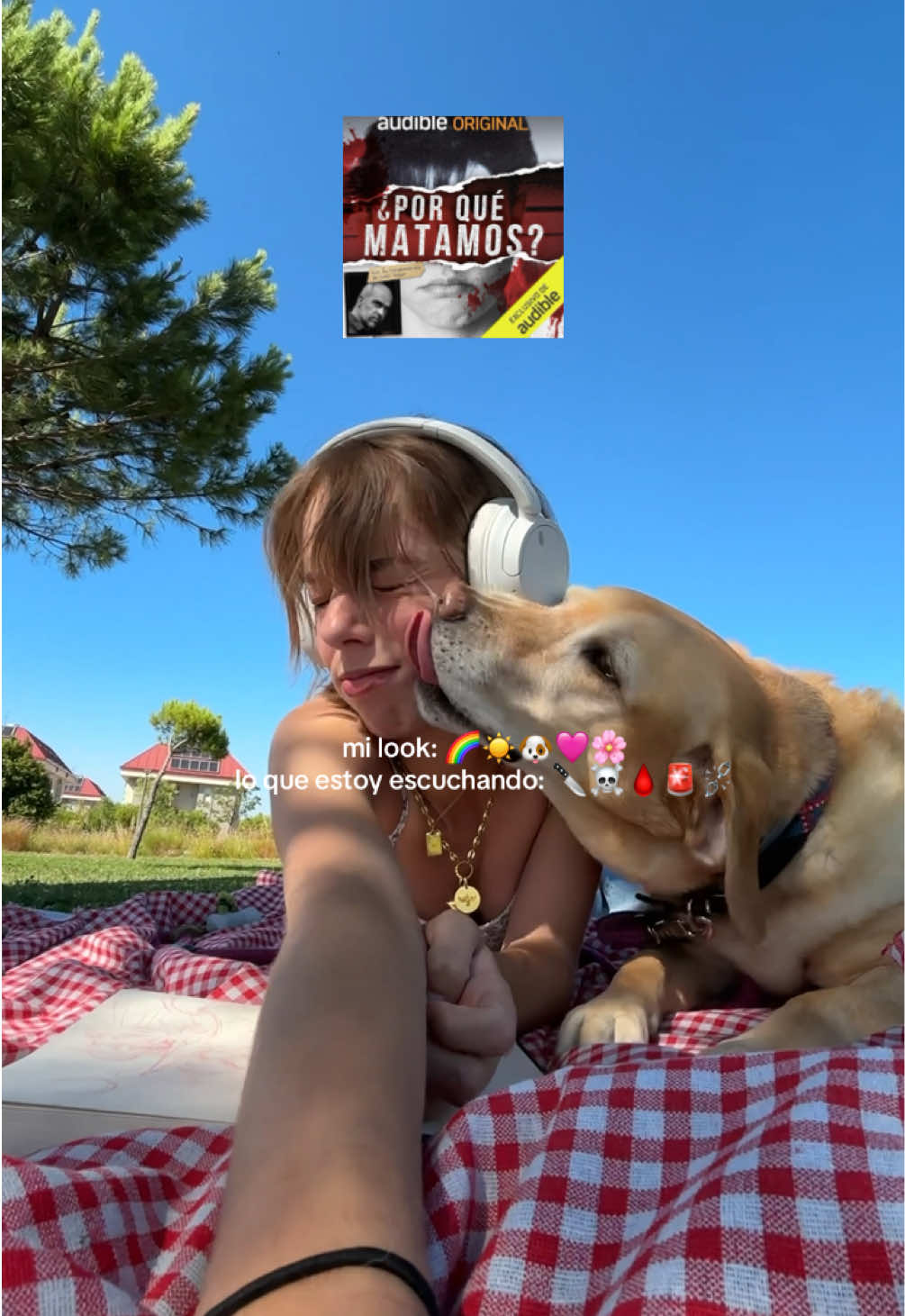 TikTok post by @lauhousedo for Audible. Caption reads: tu imaginación es libre cuando escuchas✨#booktok....