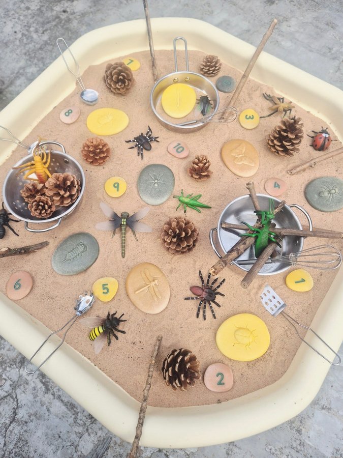 Instagram post by @ourbookishplaydays for Rainbow Eco Play. Caption reads: [...] through role play. 🪰 Pinecones....