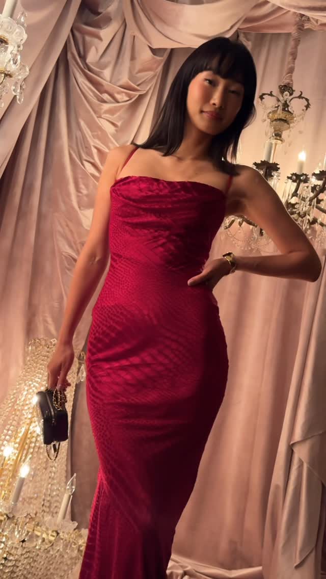 Instagram post by @misshamino for House of CB. Caption reads: Perfect holiday dress from @houseofcb ❤️....