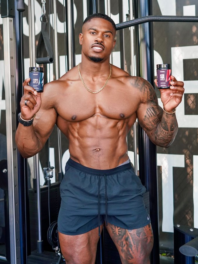 Instagram post by @simeonpanda for Inno Supps. Caption reads: It’s here, your LAST CHANCE to grab the @innosupps....