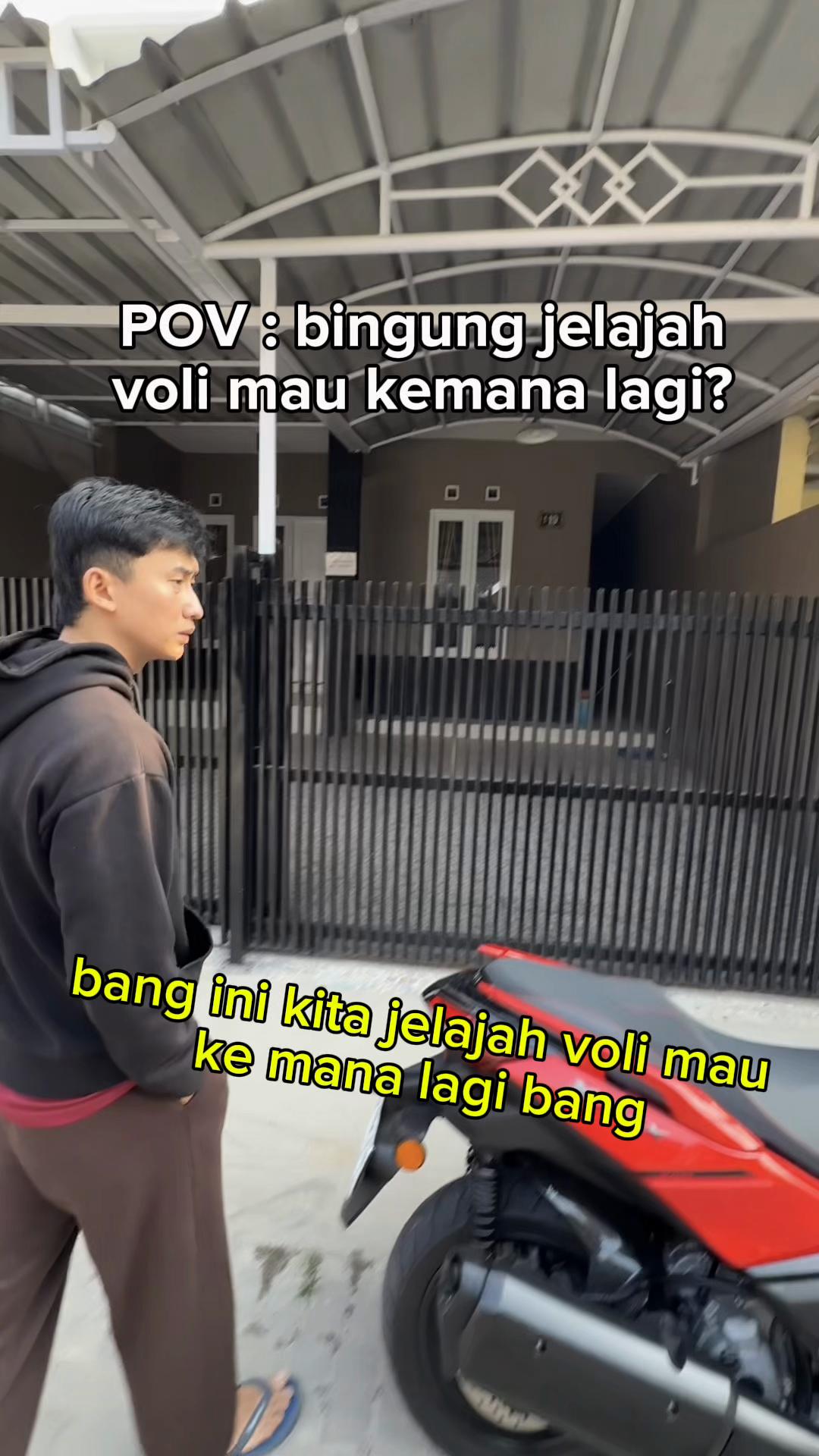 TikTok post by @yogaiv for thinkyup.id. Caption reads: [...] selanjutnya ada yang milih net @thinkyup.id....