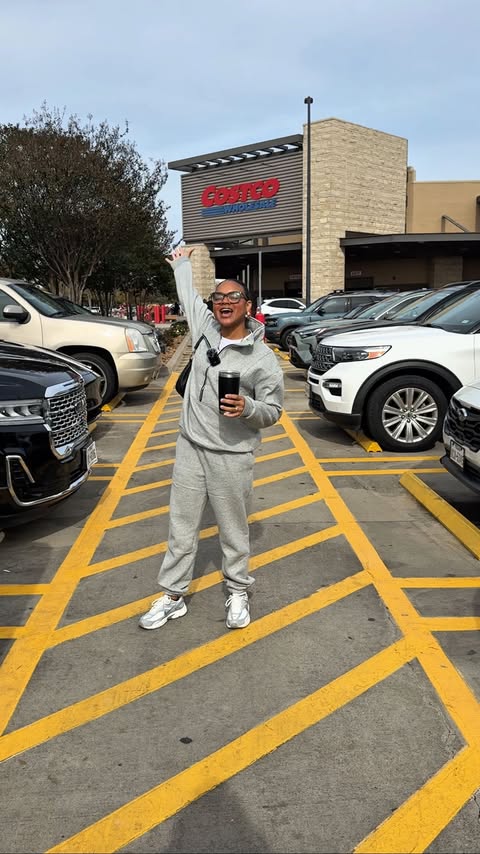 Instagram post by @samantha_lblackk for Kinder's. Caption reads: Spiced up our steak and potatoes with this “Flavor....