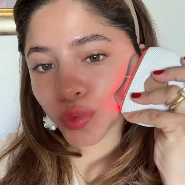 Instagram post by @domenicadaniela for RIKI LOVES RIKI. Caption reads: Your gua sha could never. The RIKI Sculptress....