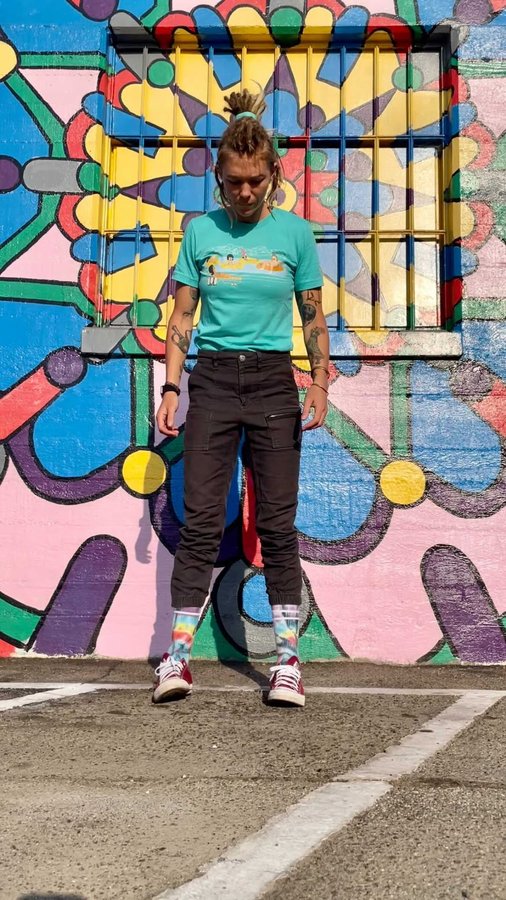 Instagram post by @jade_skates for Quantum Squares. Caption reads: [...] session this morning. Thank you....