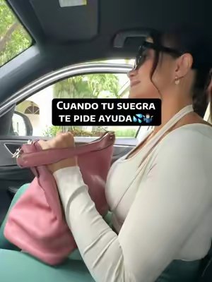 TikTok post by @luisferdeals for Old School Labs. Caption reads: [...] la mega oferta antes que se acabe‼️ @Old....