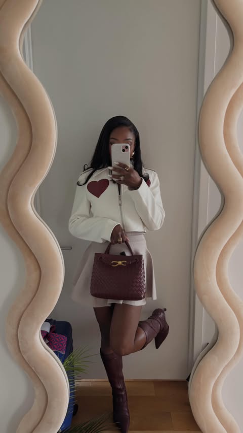 Instagram post by @abakasante for LaRochePosayUS. Caption reads: i get so many questions on how to reduce dark....