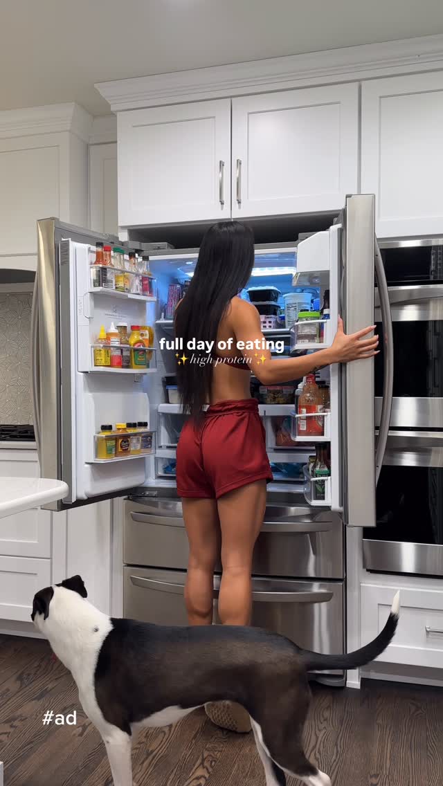 Instagram post by @marissamcnamara for Ratio Food. Caption reads: full day of eating for you besties 😇 the focus is....