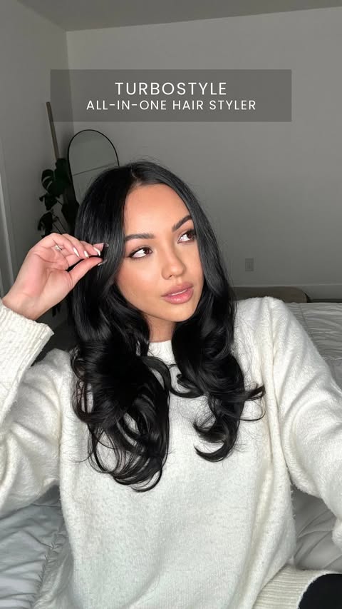 Instagram post by @thelaurenshortt for L’ange Hair. Caption reads: [...] have to break the bank 🤍 The new @langehair....