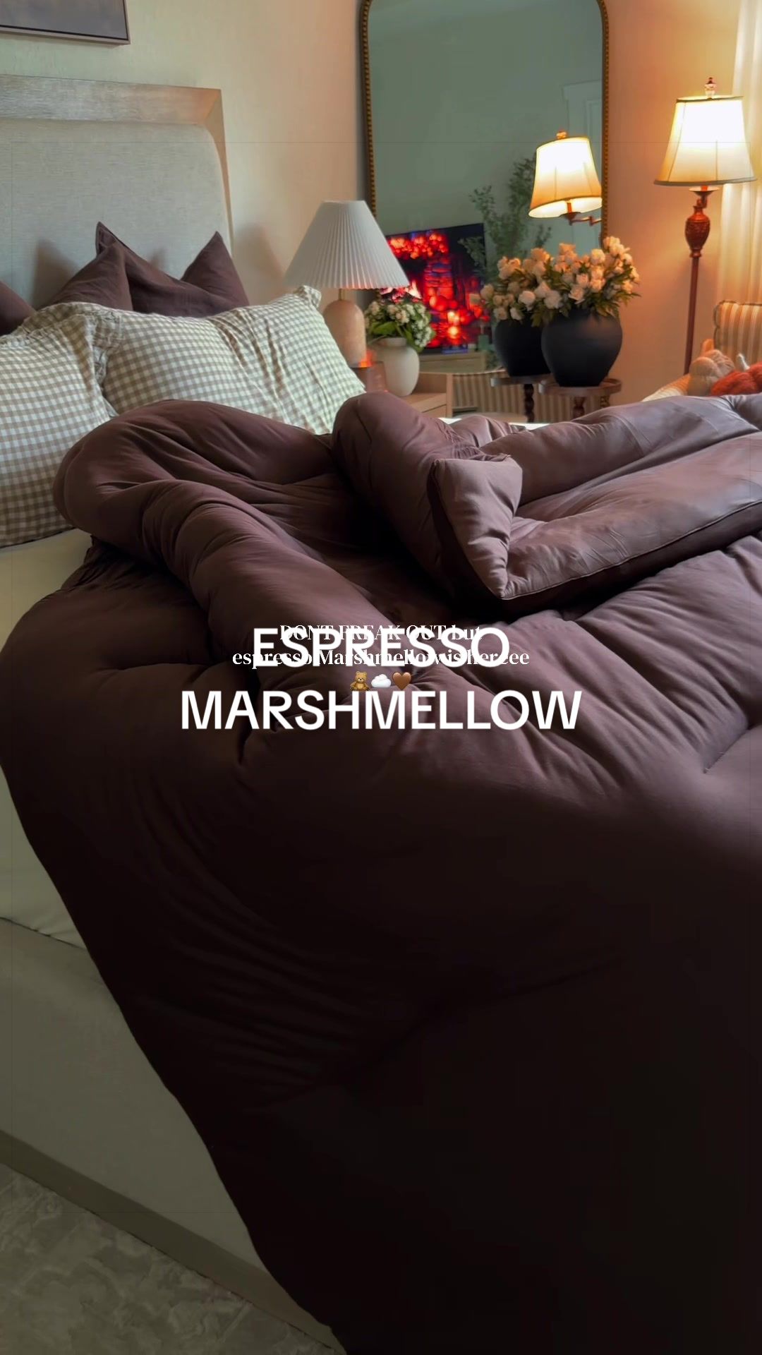 TikTok post by @hannahbentley for Mellow Sleep. Caption reads: [...] ESPRESSO MARSHMELLOW 🧸🍂🤎 #mellowsleep....