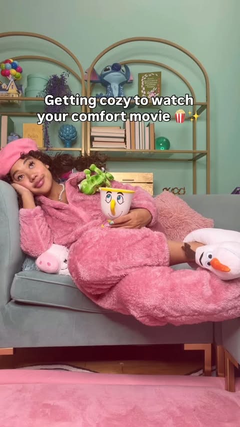 Instagram post by @colormemagic for Dash. Caption reads: 👀 Picture this: your bestie comes over with the....