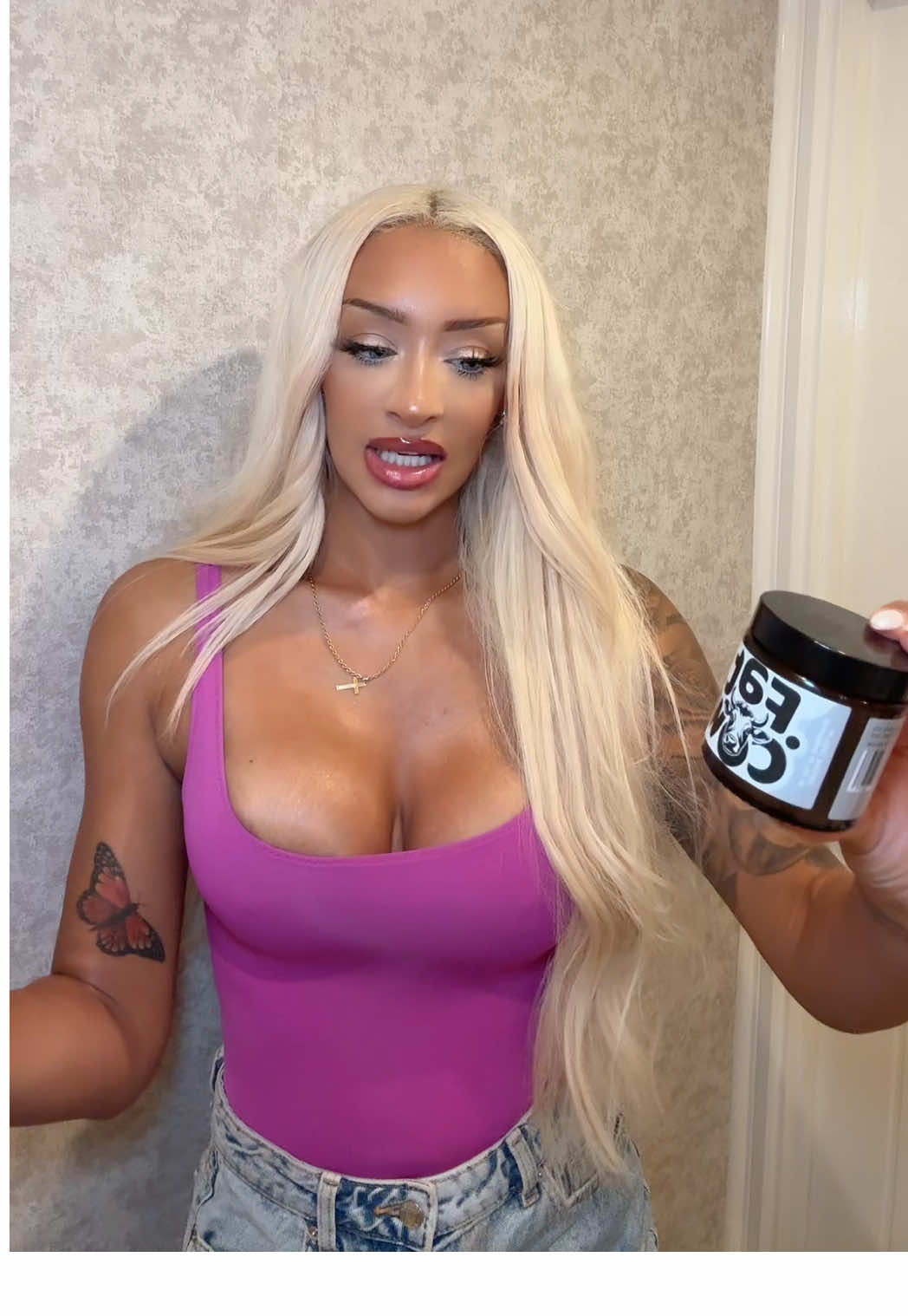 TikTok post by @danispeaks for Fat Cow Skin. Caption reads: [...] be moisturised and beautiful ✨🩷 @Fat Cow....