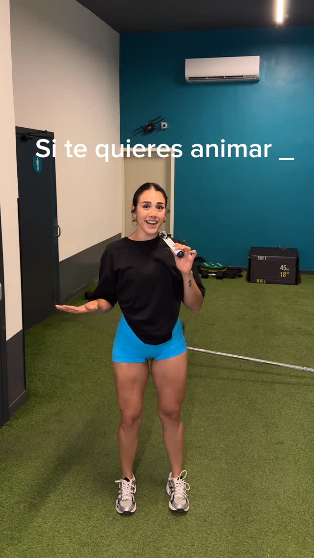 Instagram post by @pamelaedr1 for CapCut. Caption reads: esto eleva cualquier video que hagas, no todas las....