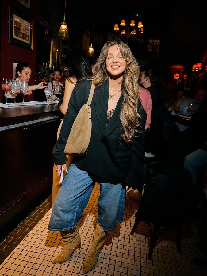 Instagram post by @maureenmoores_ for Sisters And Seekers. Caption reads: The boots had a lovely night 🥰 the OOTN for the....