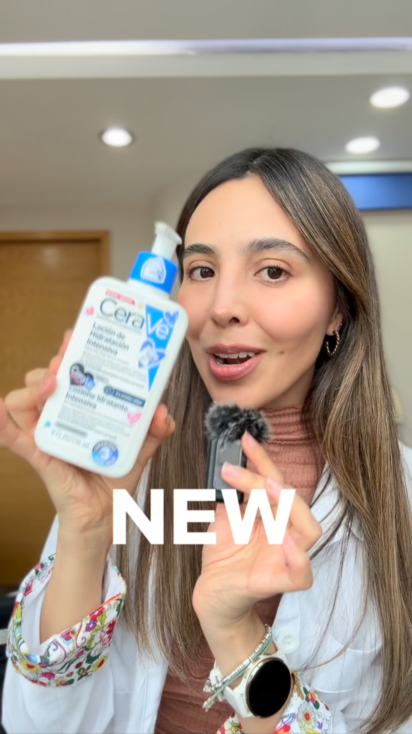 Instagram post by @karlaestrada.derma for CeraVe MX. Caption reads: nuevecito! 💙 @ceravemx 
#IML....