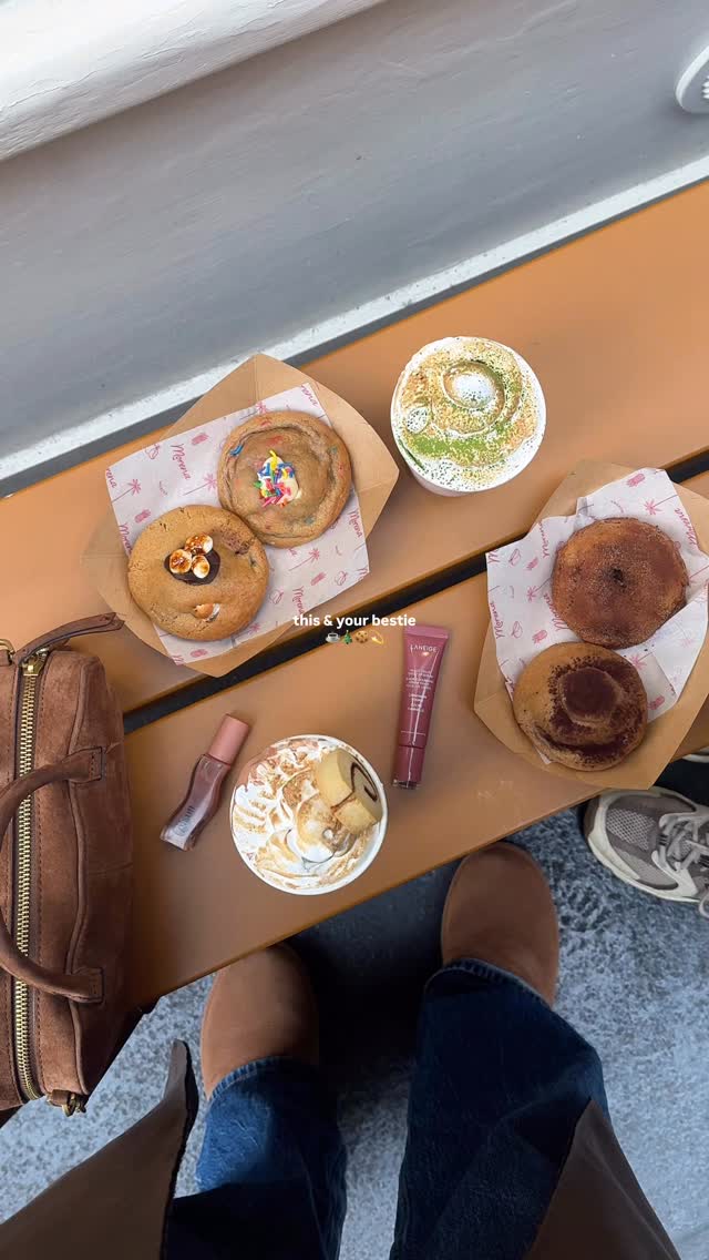 Instagram post by @jessdoestravels for Morena London. Caption reads: Christmas means festive drinks & cookie dates....