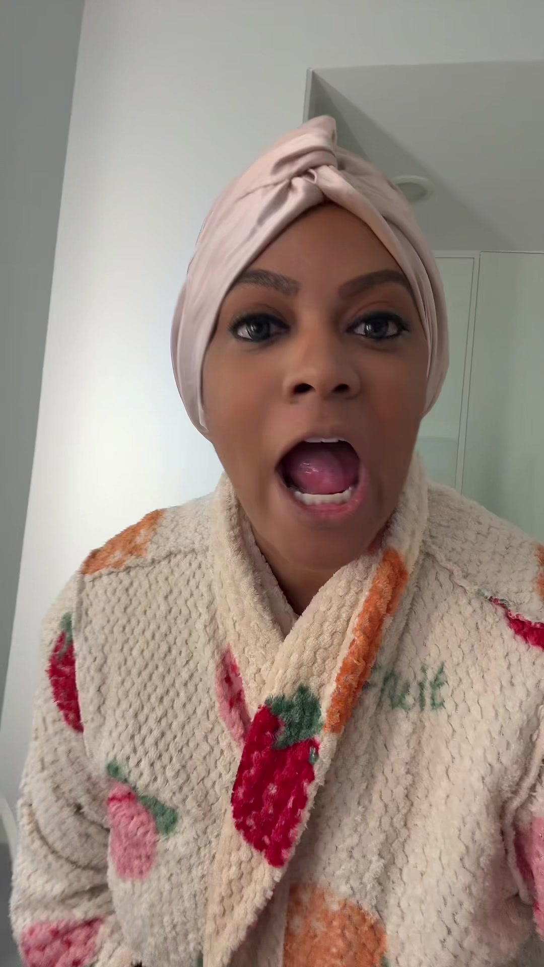 TikTok post by @lunafoxraereview for Blissy. Caption reads: This Bonnet Is Flight-Proof @Blissy Brand #bonnet....