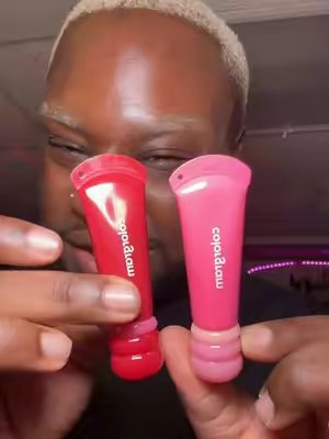 TikTok post by @poorlildarkbxyy for Colorgram US. Caption reads: This is my first time trying @colorgram makeup.....