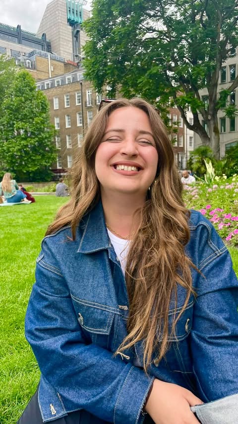 Instagram post by @margomytili for KORRES. Caption reads: KORRES in London 🇬🇧✨Και όλως τυχαίως, αυτά τα....