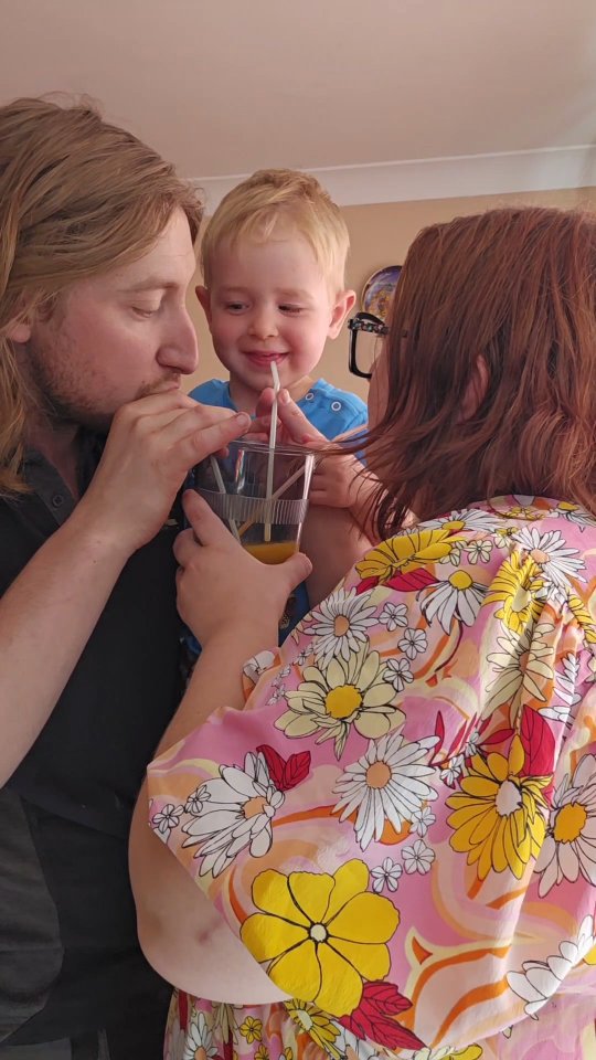 Instagram post by @mylifeas.kimwatt for Aobosi. Caption reads: Ad GIFTED 

 @aobosihome

Jack loves his fruit, so....