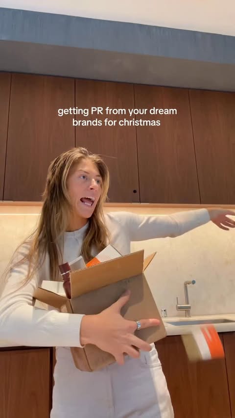 Instagram post by @runwithalexandra for Dr Dennis Gross. Caption reads: not playing this year !!!! PR is literally THE....